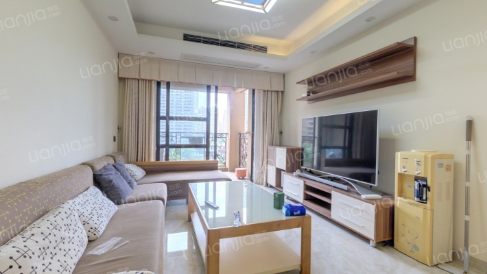 万达御湖公馆二手房实景图