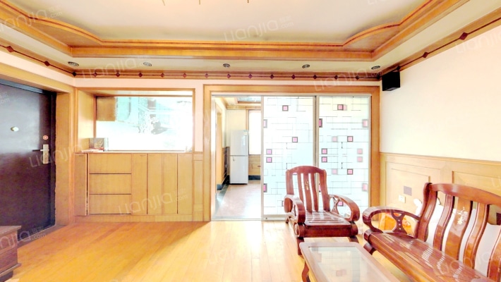 尹江新苑二手房实景图