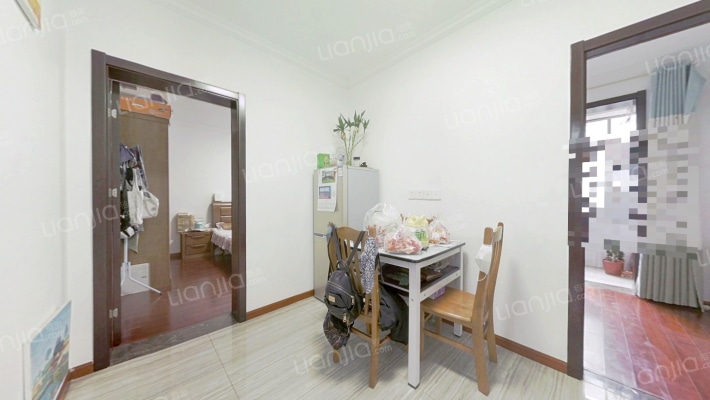 油车场散盘二手房实景图