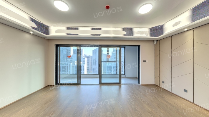 颐和铂湾二手房实景图