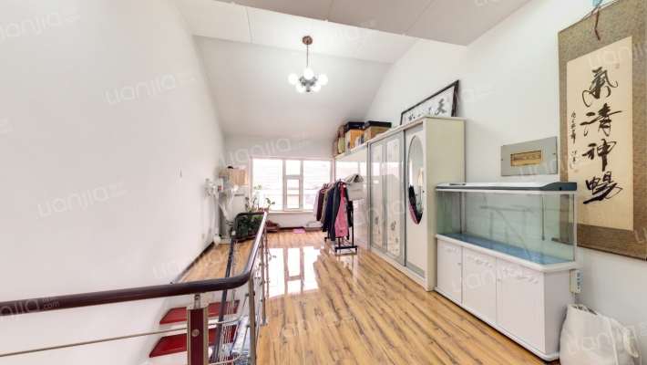 金达莱家园二手房实景图