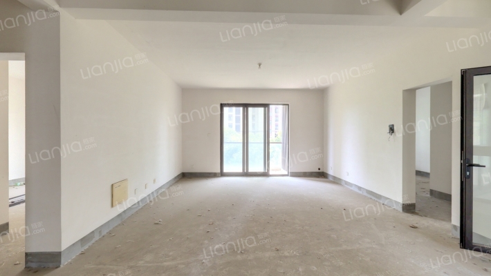 洛龙花苑小区二手房实景图