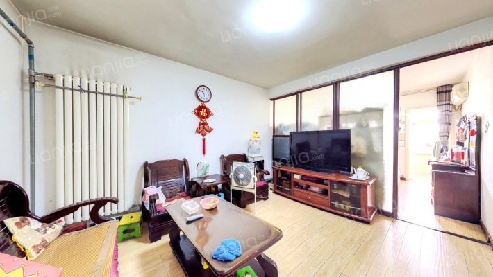 青后小区三区二手房实景图