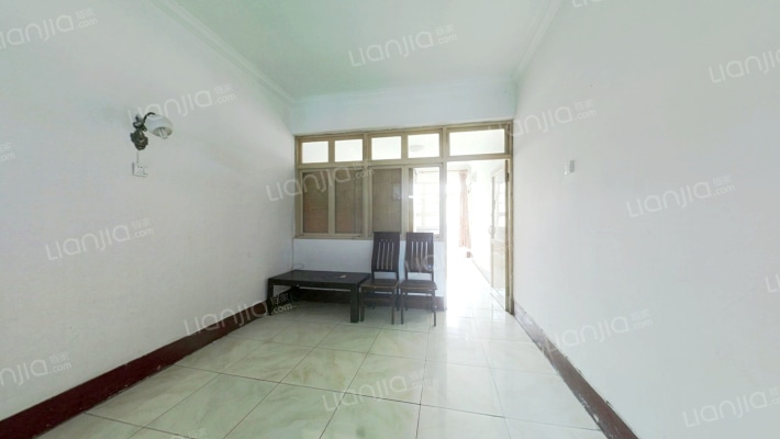 经七纬四路190号二手房实景图