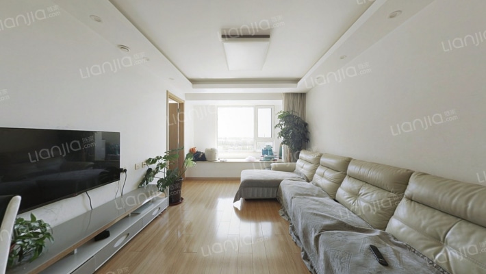 万科金色里程二手房实景图