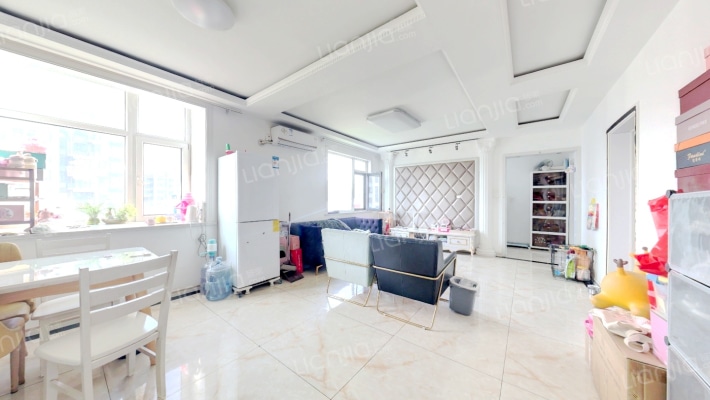 光大银都B区二手房实景图