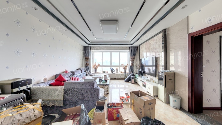 蒙特卡尼二手房实景图