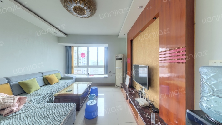 地博春天二手房实景图