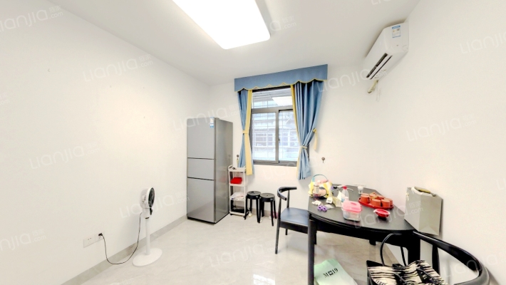 广电宿舍二手房实景图