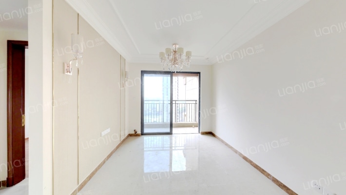 防城港恒大悦澜湾二手房实景图