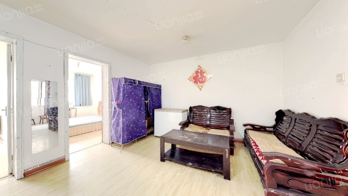 环球专家公寓二手房实景图