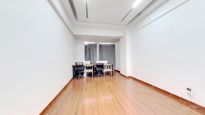 名流广场二手房实景图