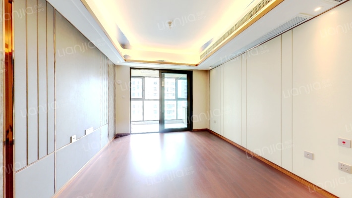 万科大都会D区二手房实景图