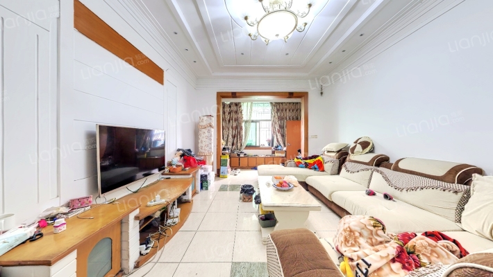 世纪新村二手房实景图