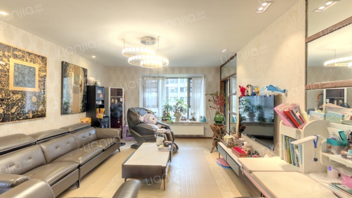 华地学府名都二手房实景图
