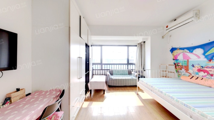 泰格公寓二手房实景图