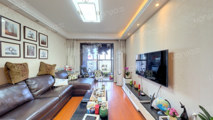 绿地海域苏河源(一期)二手房实景图