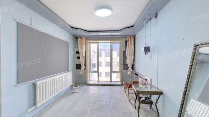 青岛街针织楼二手房实景图