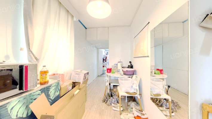 芳华路9弄二手房实景图