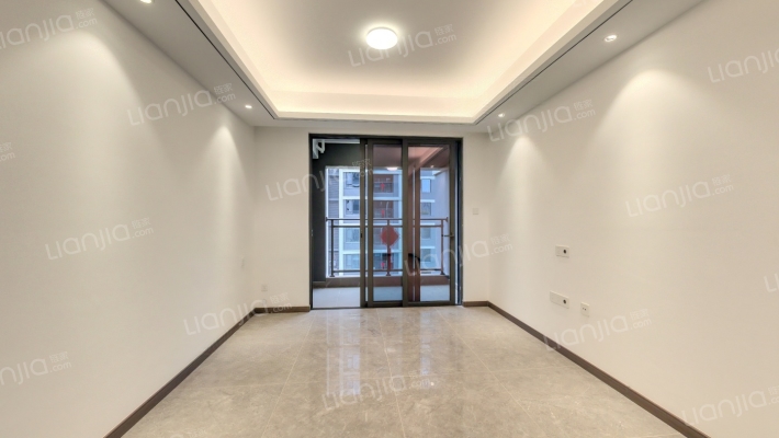 万科清水甲第明德二手房实景图