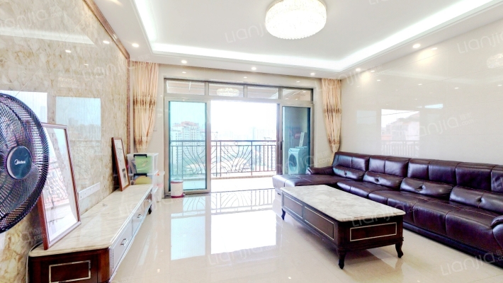 东骏豪苑二手房实景图