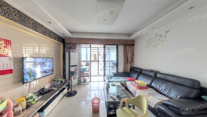 南山苏迪亚诺二手房实景图