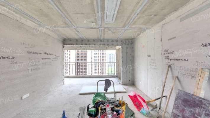 兴进珺府二手房实景图