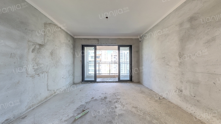 金鹰半山花园二手房实景图