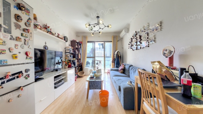 世纪春城四期二手房实景图