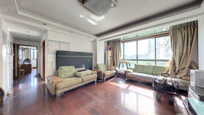 东新园雪峰苑二手房实景图