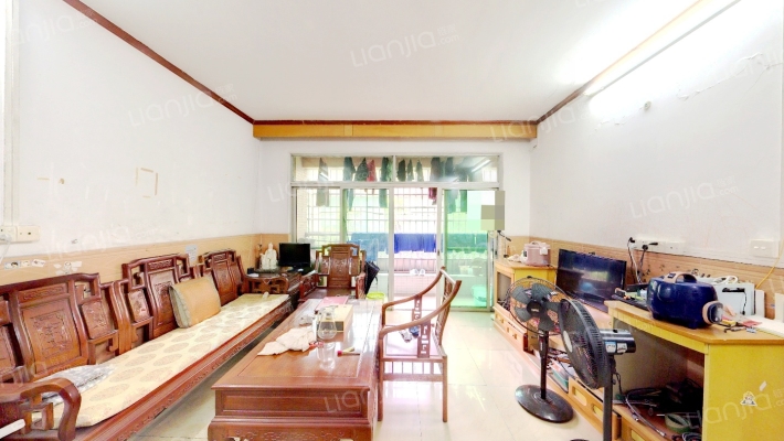 世纪广场商住楼二手房实景图