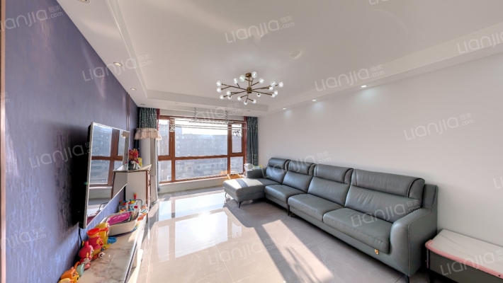 富禹依云澜汇二手房实景图