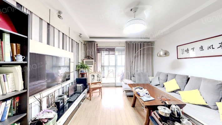 惠泉花园西区二手房实景图