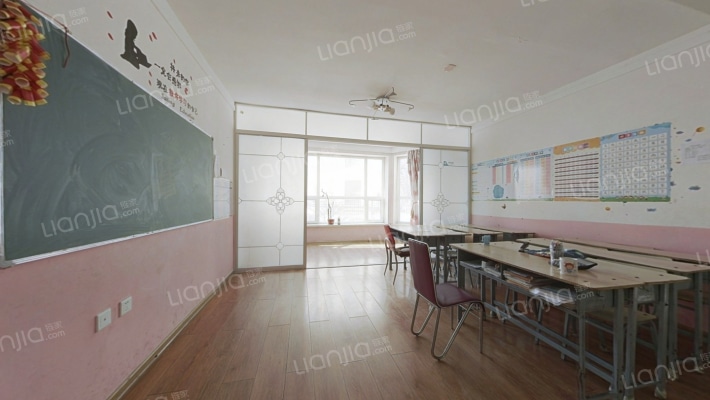 欧美亚世界阳光二手房实景图