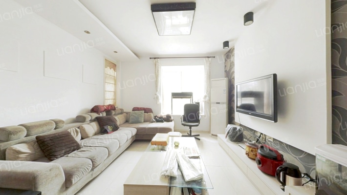 阳光天地二手房实景图