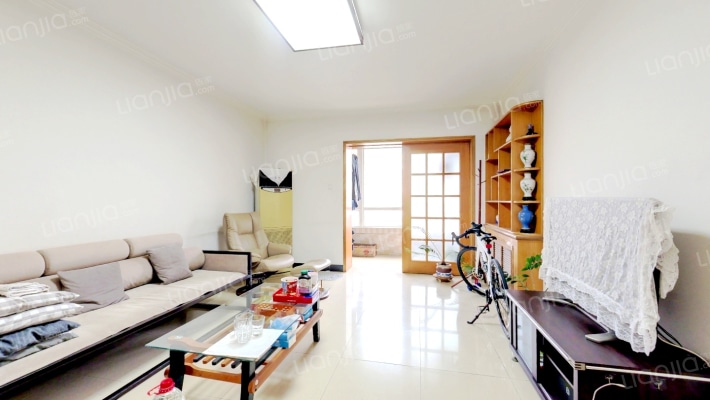 裕龙六区二手房实景图