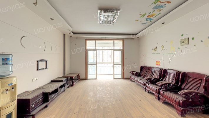 武汉侨亚海韵假日小区二手房实景图