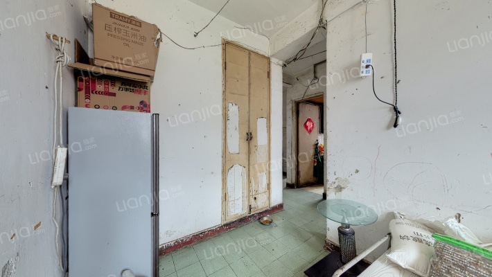 莘松六村二手房实景图