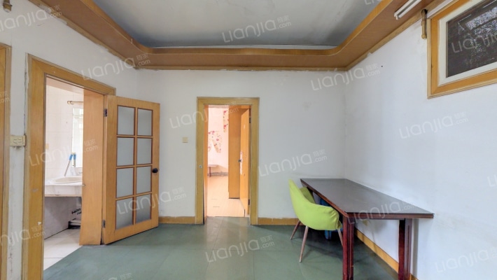 曹一社区纺工大院二手房实景图