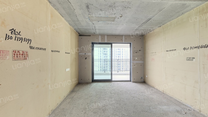 长沙北中心保利时代C区二手房实景图