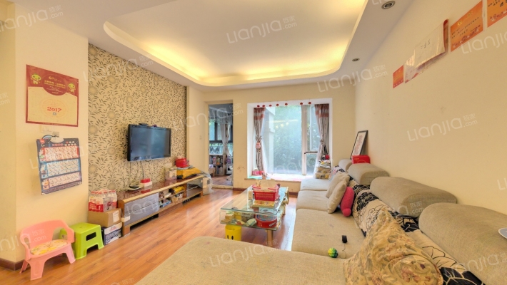 橙郡三期二手房实景图