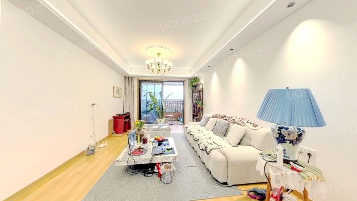 昕月溪商业广场二手房实景图