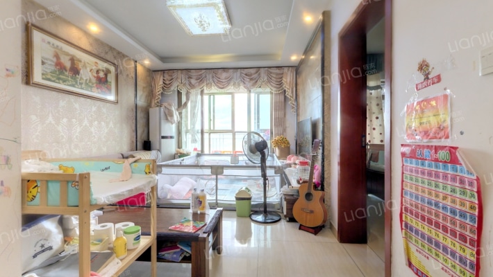 佳乐国际城二期二手房实景图