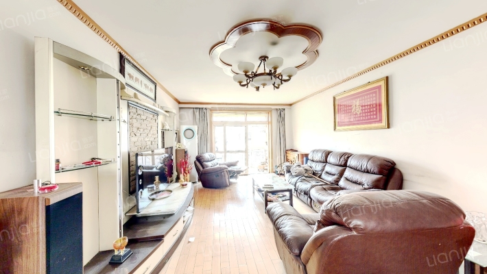 普发里二手房实景图