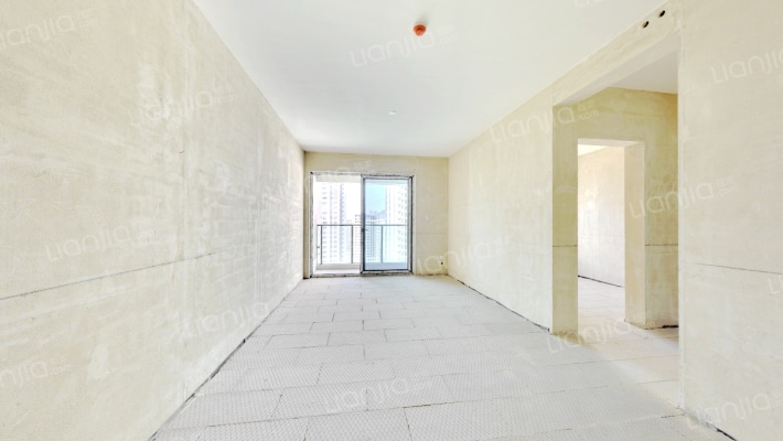 重庆融创城二期二手房实景图