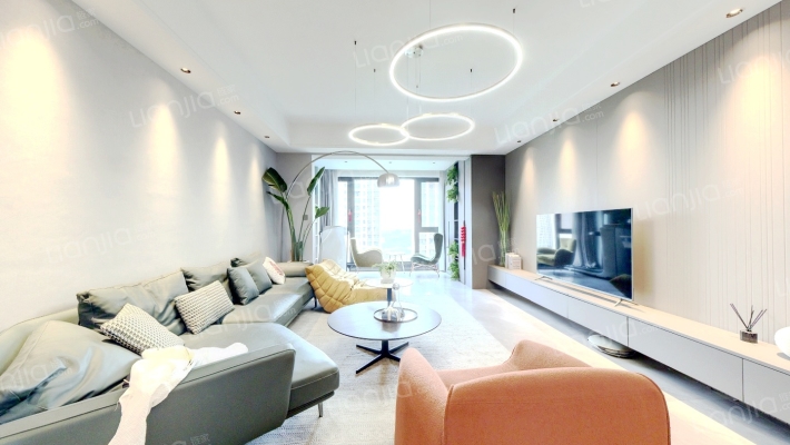 雅居乐滨江国际二期二手房实景图