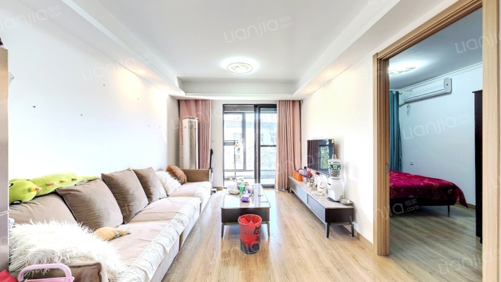 金辉悠步四季二手房实景图