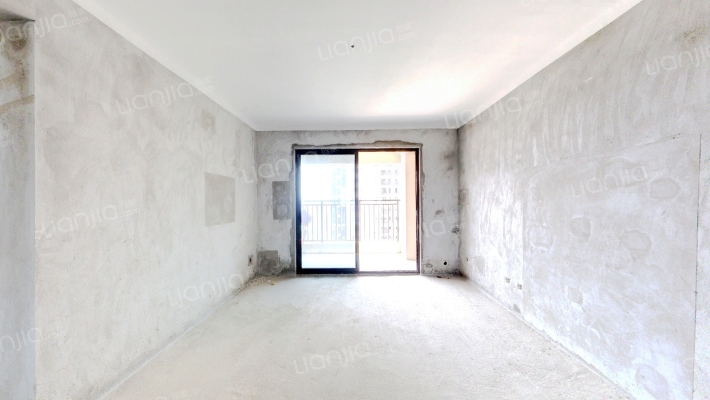 中梁首府壹号二手房实景图