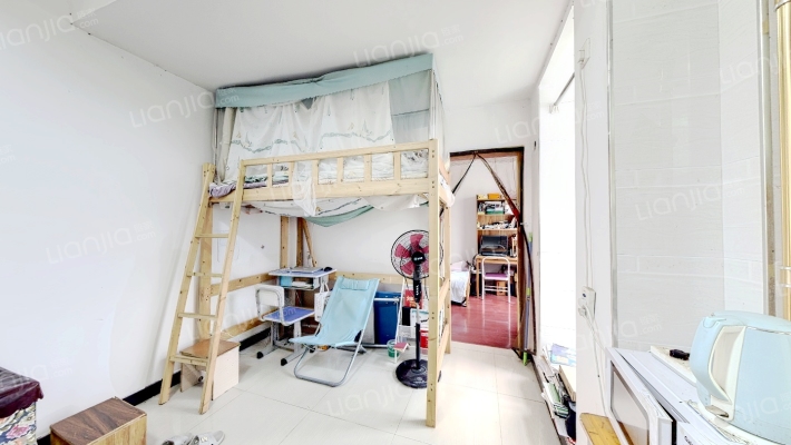 美加湖滨新城二期二手房实景图