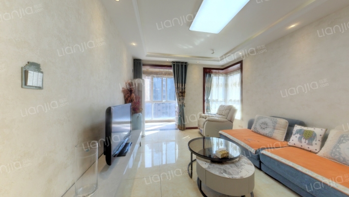 逸景佲居二手房实景图